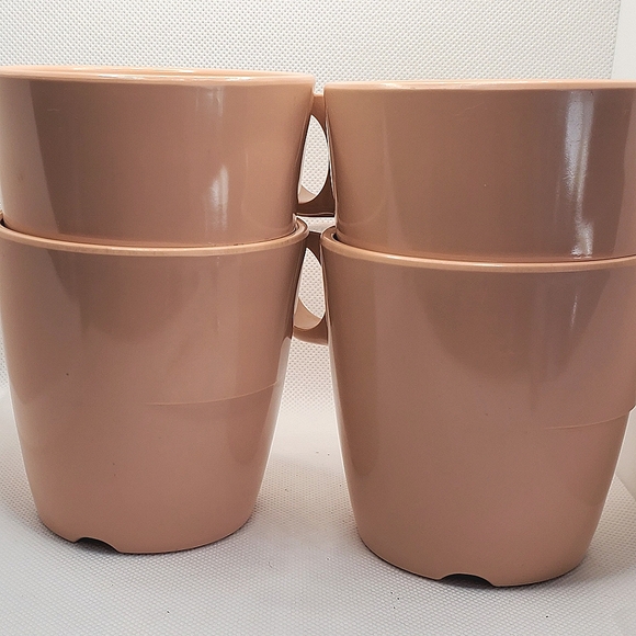 Vintage Set of 4 Melamine Vanguard by Maplex Mugs Salmon Pink - Picture 6 of 14